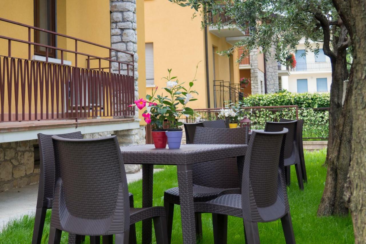 Ferienwohnung Ortaglia B3 Torri Del Benaco Exterior foto